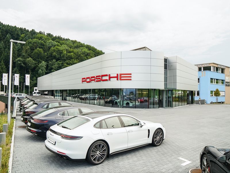 Philipp Jutz - PORSCHE ZENTRUM OBERER ZÜRICHSEE